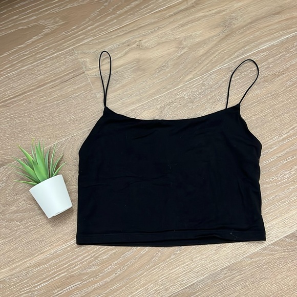 Aritzia Tank Top - Picture 1 of 5